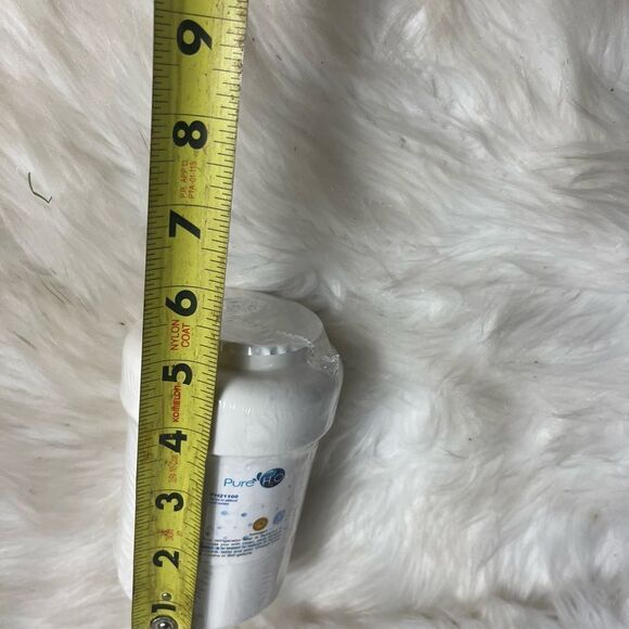 PureH2O Refrigerator Filter Model PH21100 new in box with plastic wrap - Picture 7 of 7